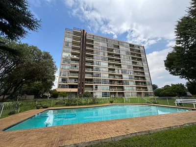 2 Bedroom Apartment For Sale in Germiston - img
