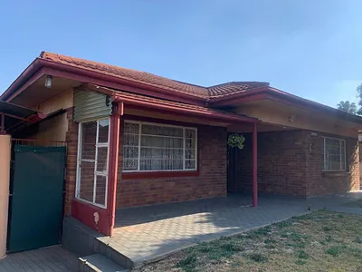 3 Bedroom House To Rent in Germiston - img