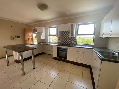 3 Bedroom Apartment To Rent in Germiston - KNNx.webp