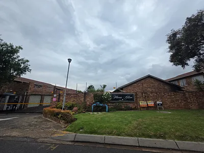 2 Bedroom Apartment To Rent in Boksburg - img