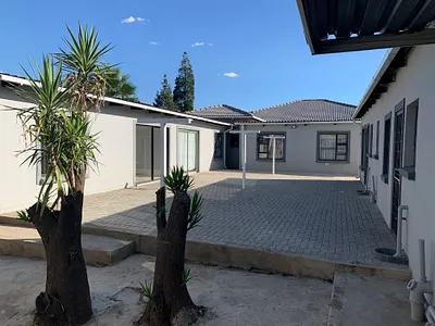 1 Bedroom Apartment To Rent in Germiston - img