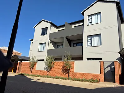 2 Bedroom Apartment To Rent in Pretoria - img
