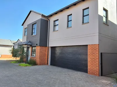 3 Bedroom Apartment For Sale in Pretoria - iMWT.webp