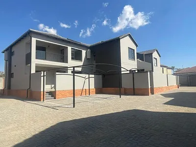3 Bedroom Apartment To Rent in Pretoria - by0Q.webp