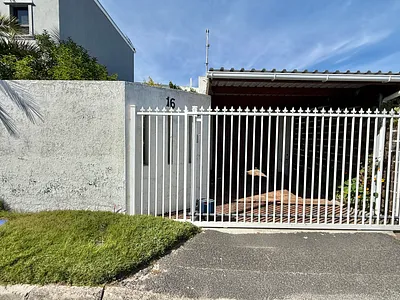 3 Bedroom House For Sale in Cape Town - xNd9.webp
