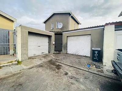 2 Bedroom House For Sale in Mitchells Plain - img