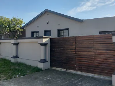 3 Bedroom House For Sale in Mitchells Plain - AasV.webp