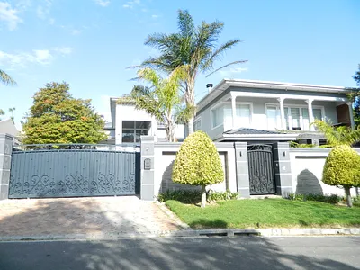 4 Bedroom House For Sale in Bellville - iBSs.webp