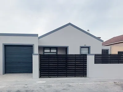 3 Bedroom House For Sale in Mitchells Plain - dndD.webp
