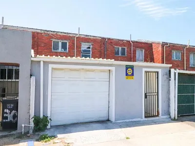 3 Bedroom House For Sale in Mitchells Plain - img