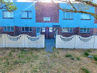 2 Bedroom Apartment For Sale in Cape Town - t0wL.webp