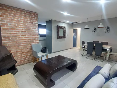 3 Bedroom House For Sale in Cape Town - 2kBs.webp