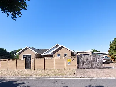 5 Bedroom House For Sale in Milnerton - dYBQ.webp