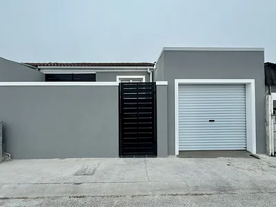 3 Bedroom House For Sale in Mitchells Plain - ATH8.webp