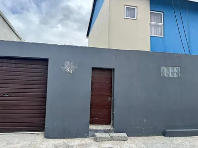 2 Bedroom House For Sale in Delft - wGUa.webp
