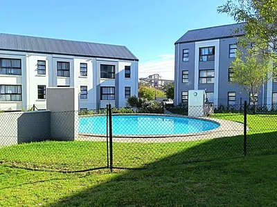 2 Bedroom Apartment For Sale in Eersterivier - CvEZ.webp