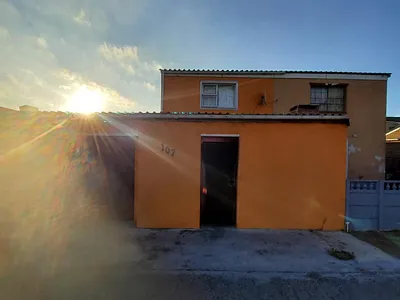 3 Bedroom House For Sale in Mitchells Plain - WCaK.webp
