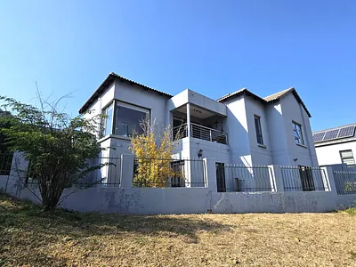3 Bedroom House For Sale in Hartbeespoort - H1Ln.webp