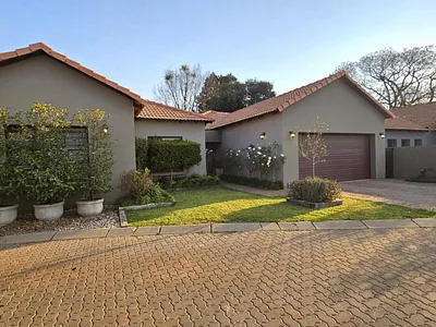 3 Bedroom House For Sale in Hartbeespoort - img