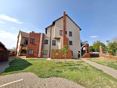3 Bedroom Apartment To Rent in Hartbeespoort - img