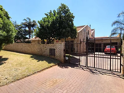 3 Bedroom House For Sale in Pretoria - img
