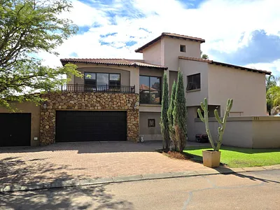 4 Bedroom House To Rent in Hartbeespoort - i4ES.webp