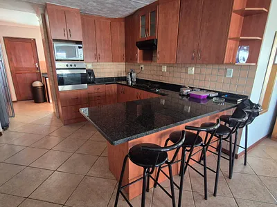 3 Bedroom House To Rent in Jeffreys Bay - 5joS.webp