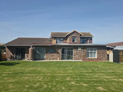 3 Bedroom House For Sale in Jeffreys Bay - img