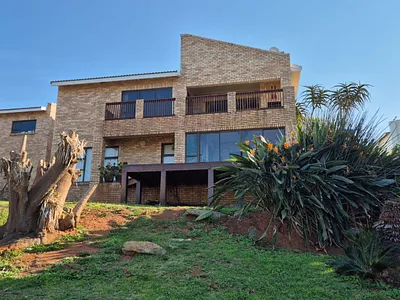 3 Bedroom House To Rent in Jeffreys Bay - XCjp.webp