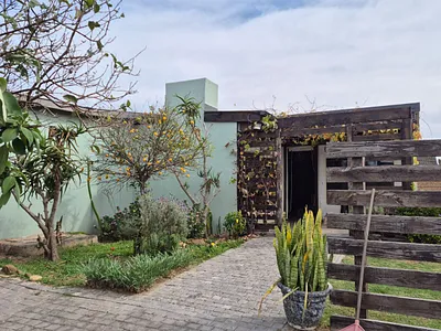 4 Bedroom House To Rent in Jeffreys Bay - img
