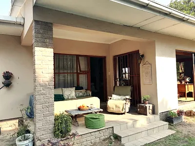 3 Bedroom House For Sale in Humansdorp - qXmR.webp
