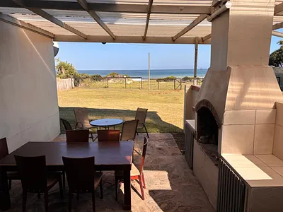 4 Bedroom House To Rent in Jeffreys Bay - LchU.webp