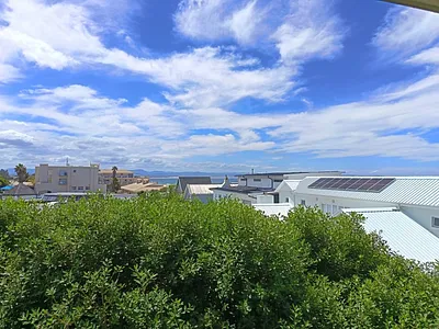 2 Bedroom Apartment To Rent in Jeffreys Bay - 87cl.webp