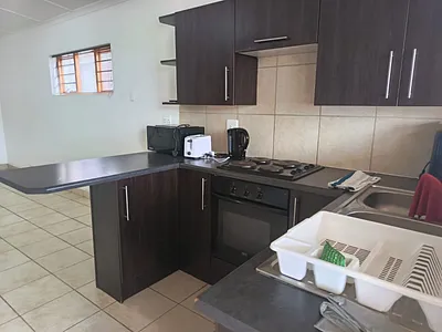 2 Bedroom Apartment To Rent in Jeffreys Bay - RxIg.webp