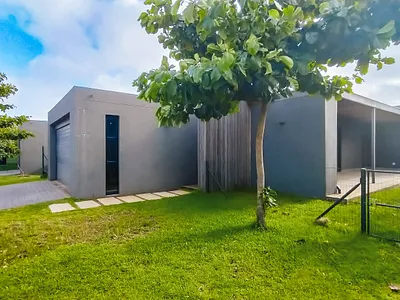 3 Bedroom House For Sale in Ballito - c7LU.webp