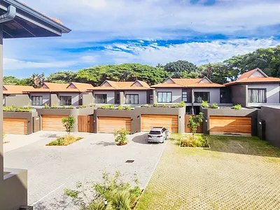 3 Bedroom Apartment For Sale in Ballito - jZuh.webp