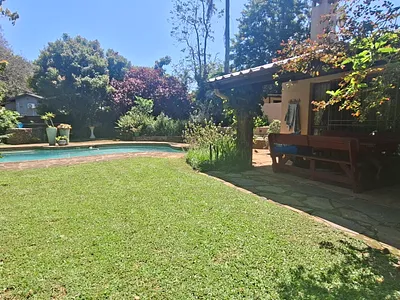 4 Bedroom House To Rent in Hillcrest - img