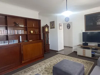 2 Bedroom Apartment To Rent in Kloof - oigr.webp