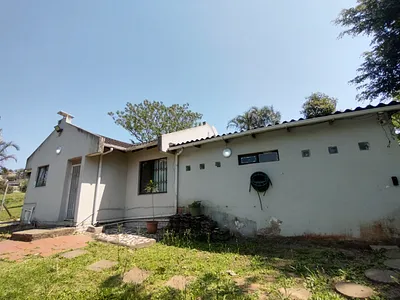 3 Bedroom Townhouse For Sale in Durban - qDnX.webp