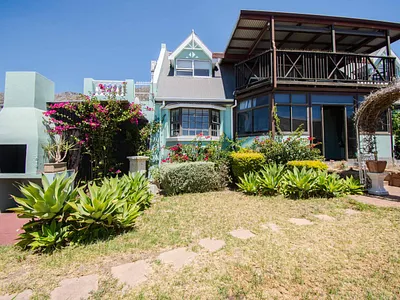 4 Bedroom House For Sale in Gordons Bay - yRqf.webp