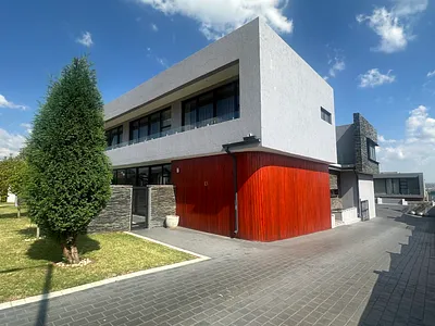 5 Bedroom House For Sale in Centurion - img
