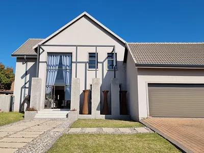 4 Bedroom House For Sale in Brooklands Lifestyle Estate, Centurion - I9jr.webp