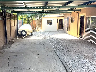 2 Bedroom Apartment To Rent in Pretoria - orEP.webp