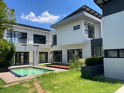 5 Bedroom House For Sale in Centurion - veTl.webp