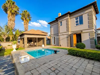 3 Bedroom House For Sale in Pretoria - img