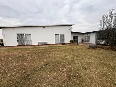 Farm For Sale in Valley Settlements AH, Meyerton - QsRv.webp