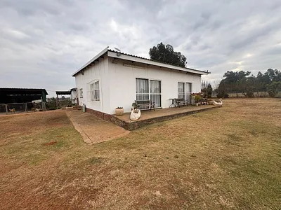 Farm For Sale in Valley Settlements AH, Meyerton - T7Ad.webp