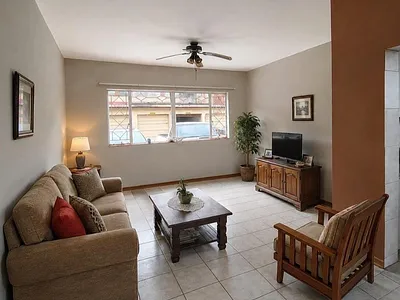 1 Bedroom Apartment For Sale in Vereeniging - VZdm.webp
