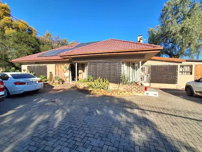 Apartment For Sale in Vereeniging - Dk0f.webp