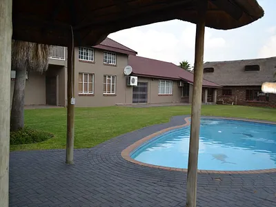 5 Bedroom House For Sale in Risiville, Vereeniging - wQ5N.webp